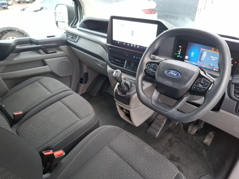 Used Ford Transit Custom 2024 for sale - 77530843: Photo 2