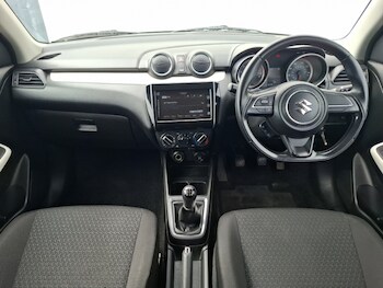 Used Suzuki Swift 2018 for sale - 78522856: Photo