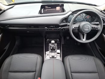 Used Mazda CX-30 2025 for sale - 76309211: Photo 2