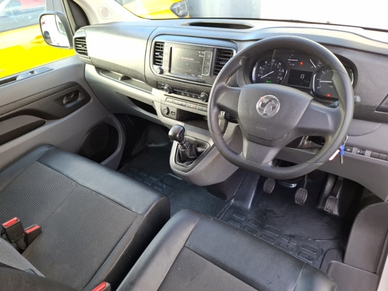 Used Vauxhall Vivaro 2021 for sale - 76721885: Photo 2