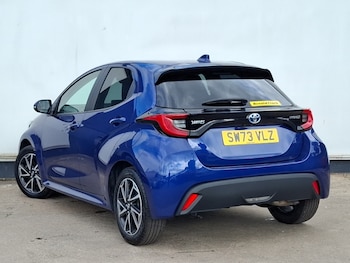 Used Toyota Yaris 2023 for sale - 79433389: Photo