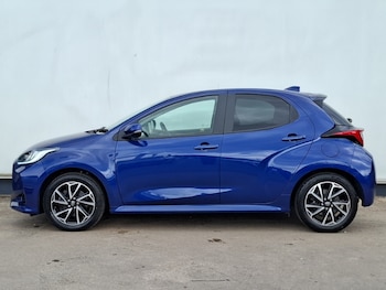Used Toyota Yaris 2023 for sale - 79433389: Photo