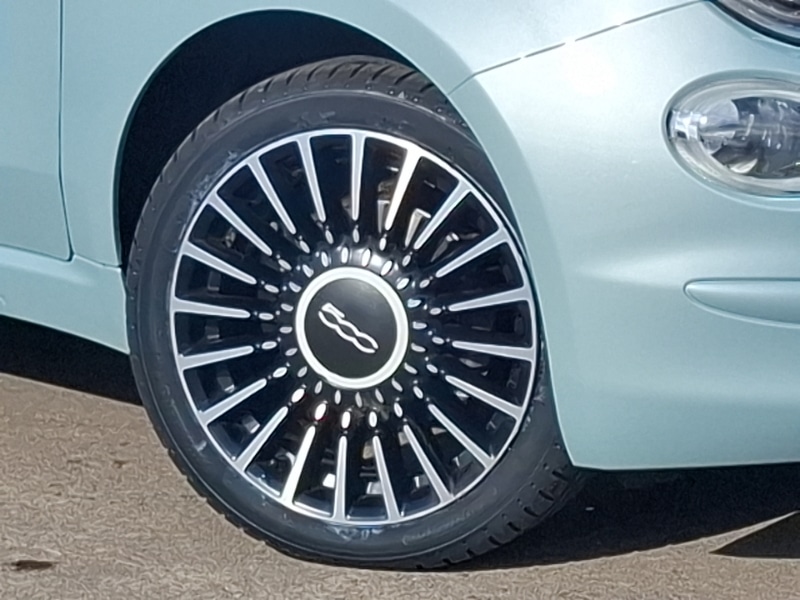 Used Fiat 500 2020 for sale - 77922021: Photo 9