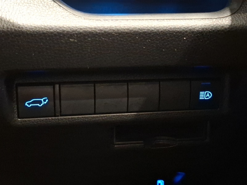 Used Toyota RAV4 2022 for sale - 77556288: Photo 18