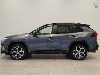 Used Toyota RAV4 2022 for sale - 77556288: Photo