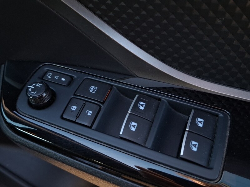 Used Toyota C-HR 2019 for sale - 77678457: Photo 10