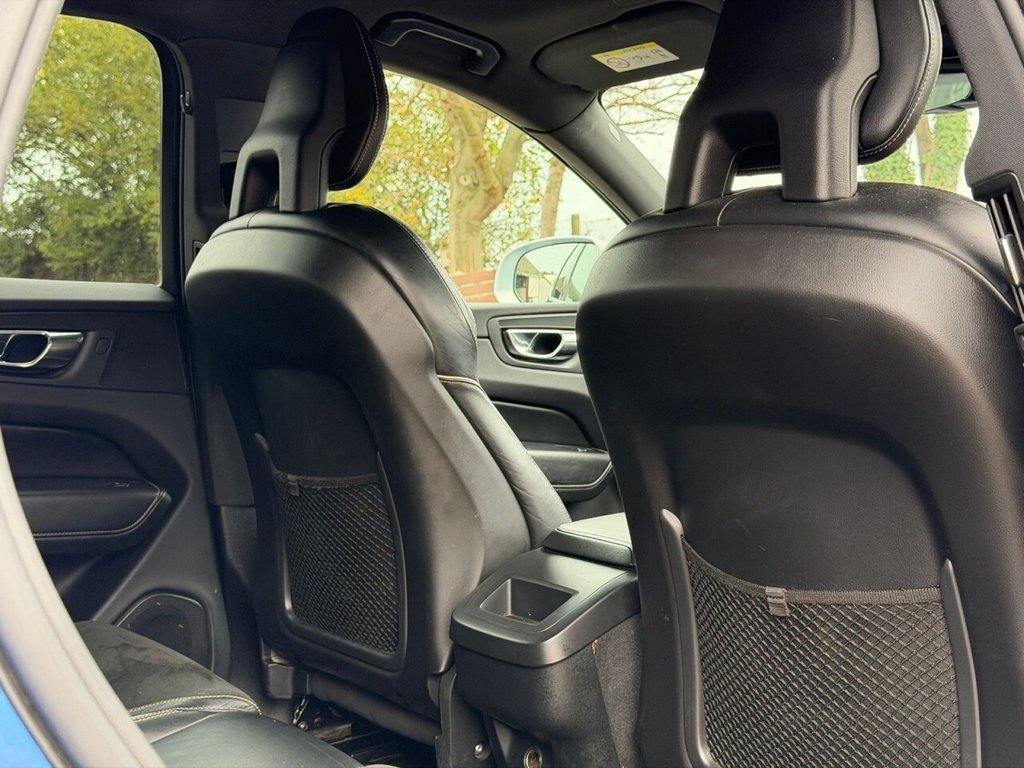Used Volvo XC60 2018 for sale - 76417778: Photo 10