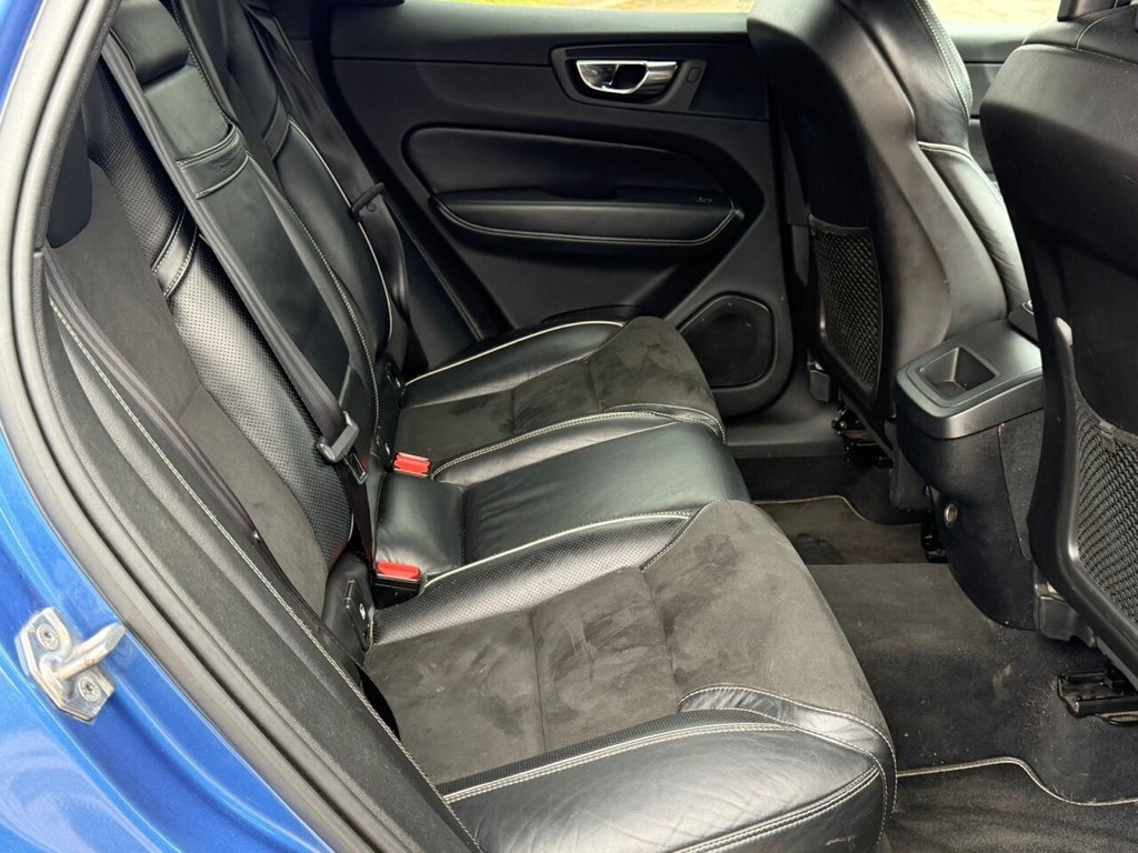 Used Volvo XC60 2018 for sale - 76417778: Photo 11