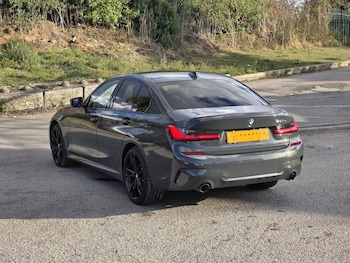 Used BMW 3 Series 2021 for sale - 75735496: Photo