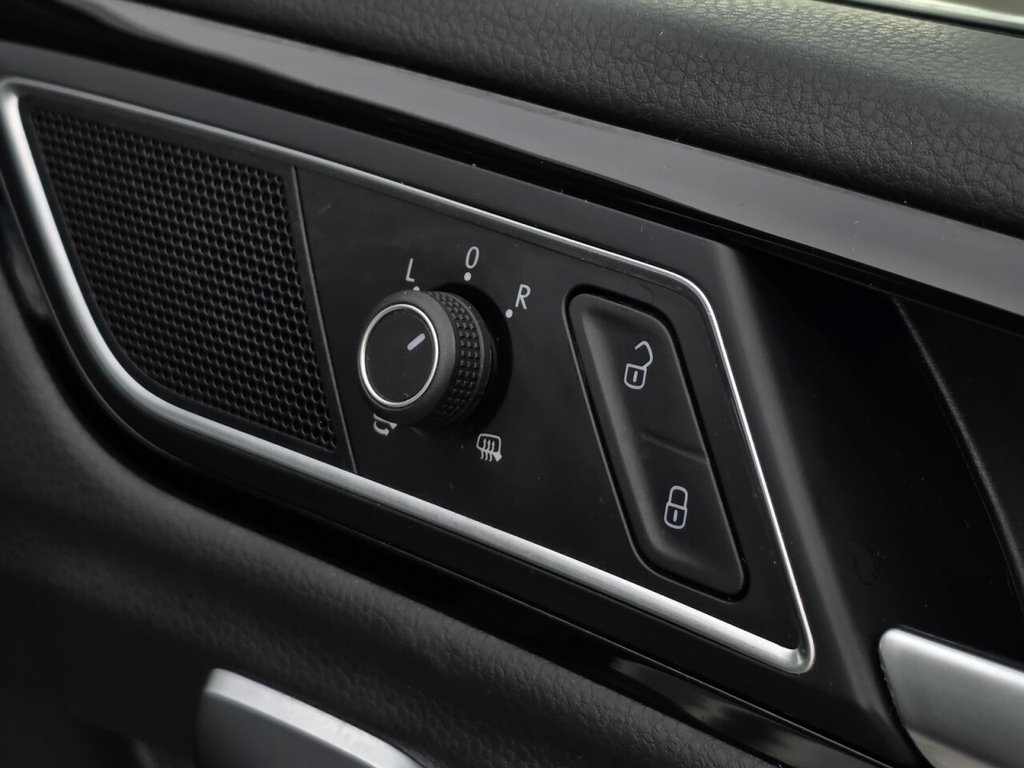 Used Volkswagen Golf SV 2015 for sale - 76500950: Photo 15