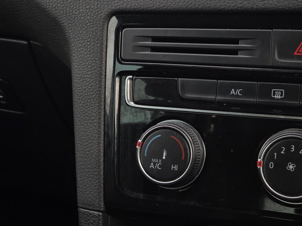 Used Volkswagen Golf SV 2015 for sale - 76500950: Photo 31