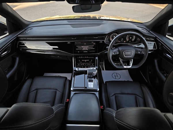 Used Audi Q8 2022 for sale - 76235395: Photo 11