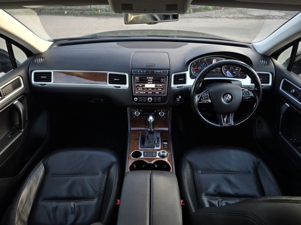 Used Volkswagen Touareg 2015 for sale - 77050807: Photo 11