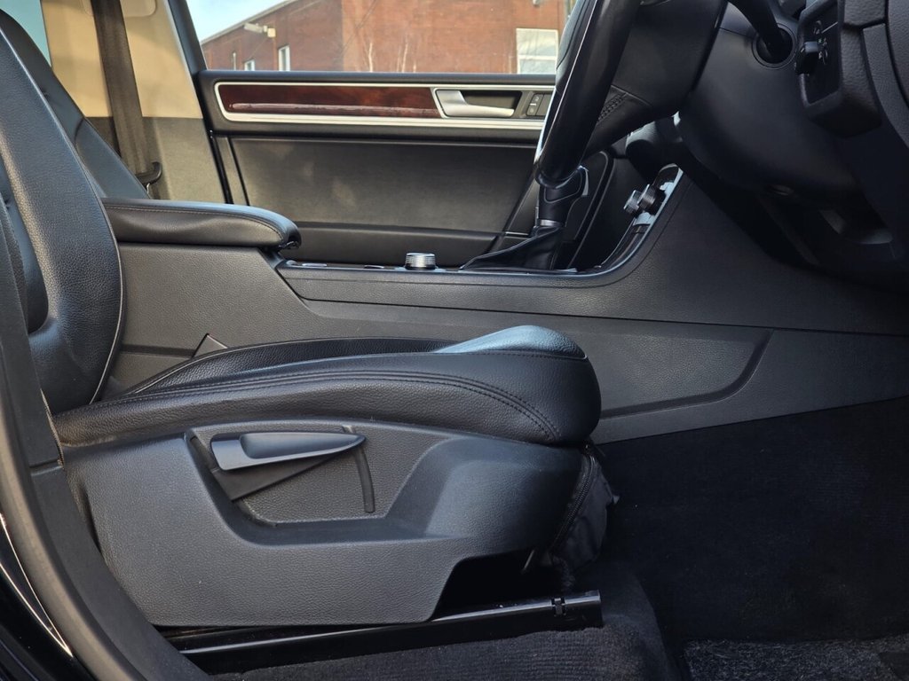 Used Volkswagen Touareg 2015 for sale - 77050807: Photo 15