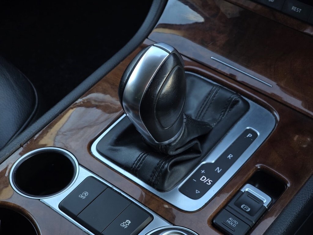 Used Volkswagen Touareg 2015 for sale - 77050807: Photo 18