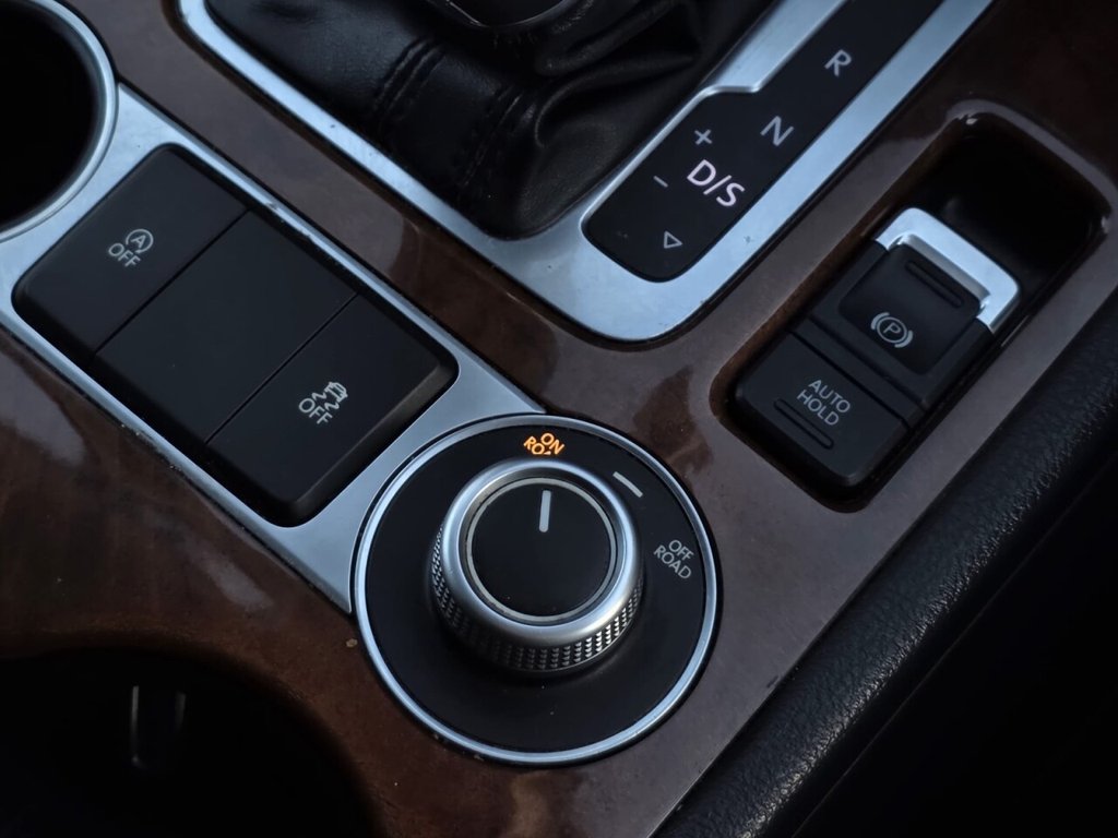 Used Volkswagen Touareg 2015 for sale - 77050807: Photo 21