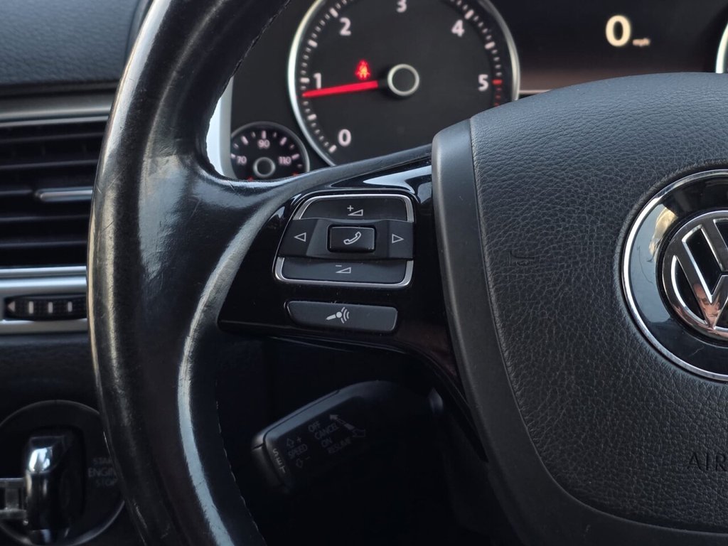 Used Volkswagen Touareg 2015 for sale - 77050807: Photo 25