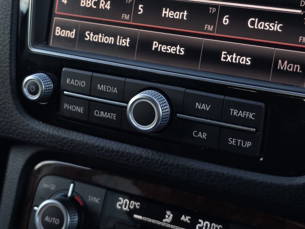 Used Volkswagen Touareg 2015 for sale - 77050807: Photo 30