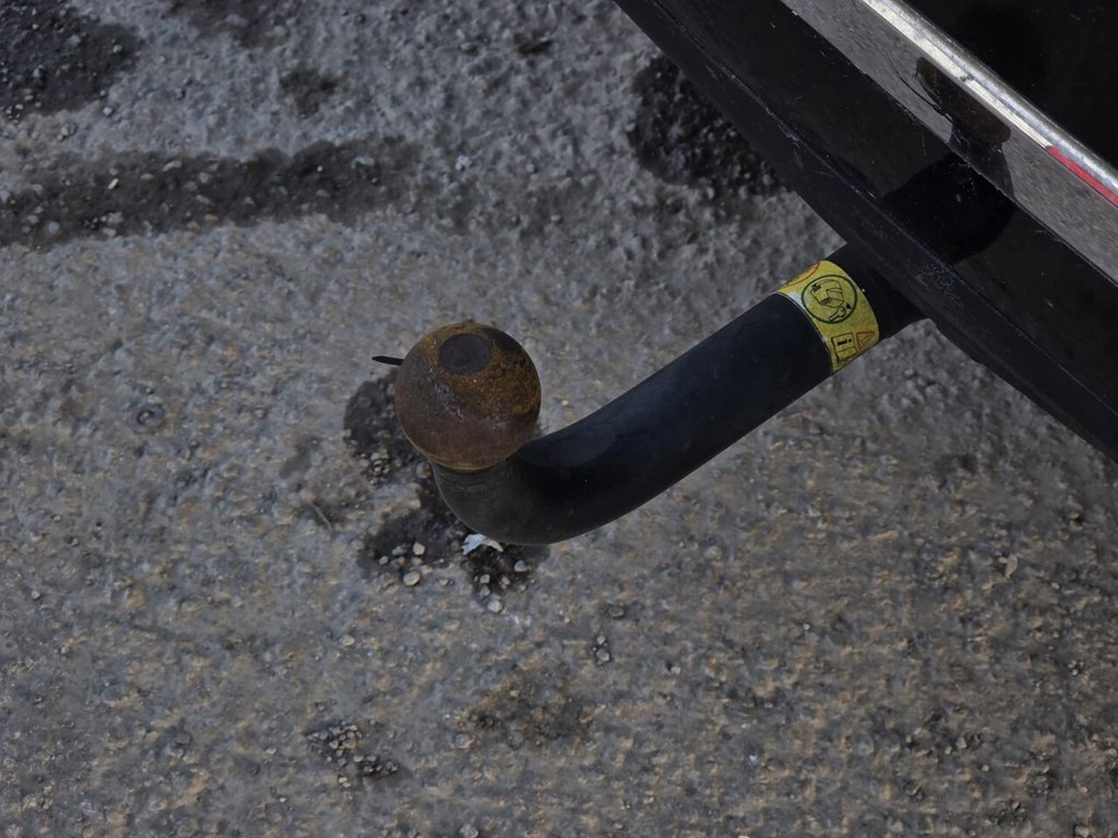 Used Volkswagen Touareg 2015 for sale - 77050807: Photo 40