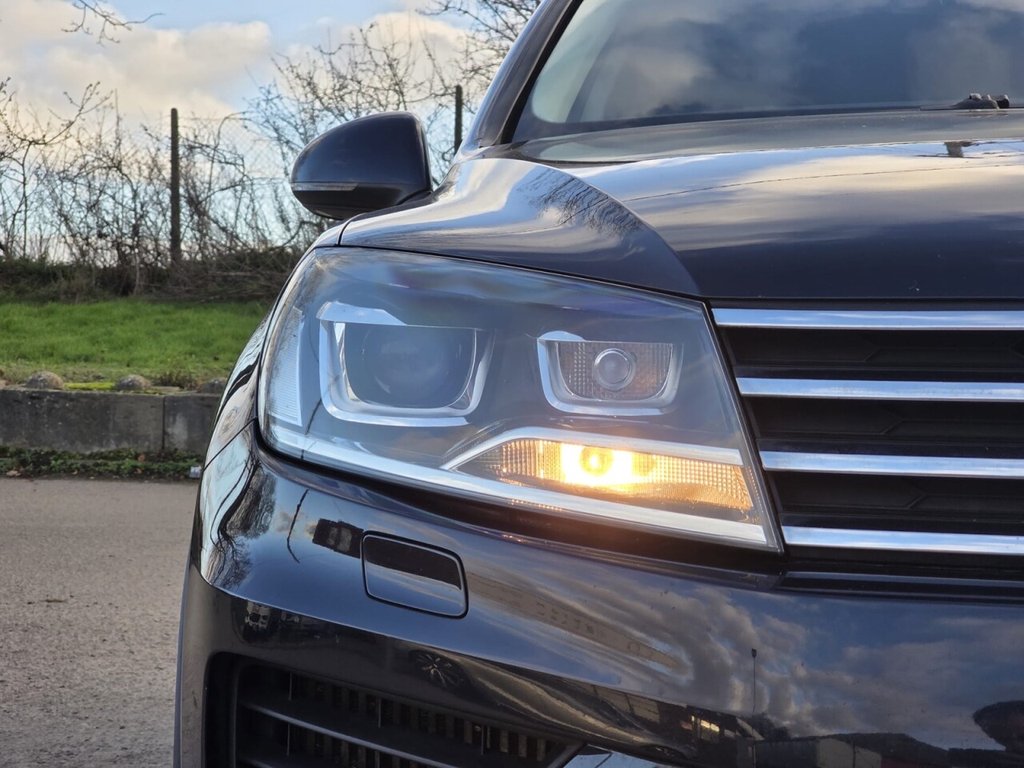 Used Volkswagen Touareg 2015 for sale - 77050807: Photo 42