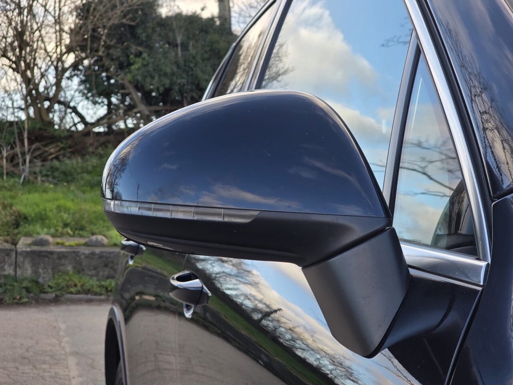 Used Volkswagen Touareg 2015 for sale - 77050807: Photo 43