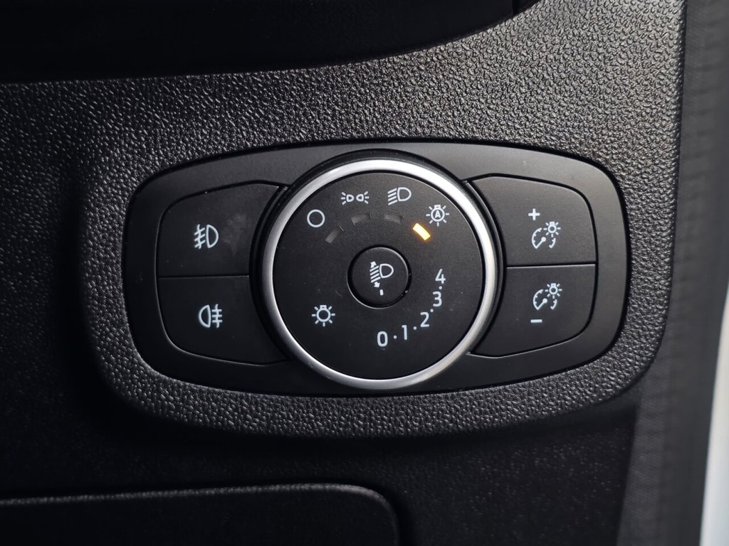 Used Ford Fiesta 2017 for sale - 76570199: Photo 25