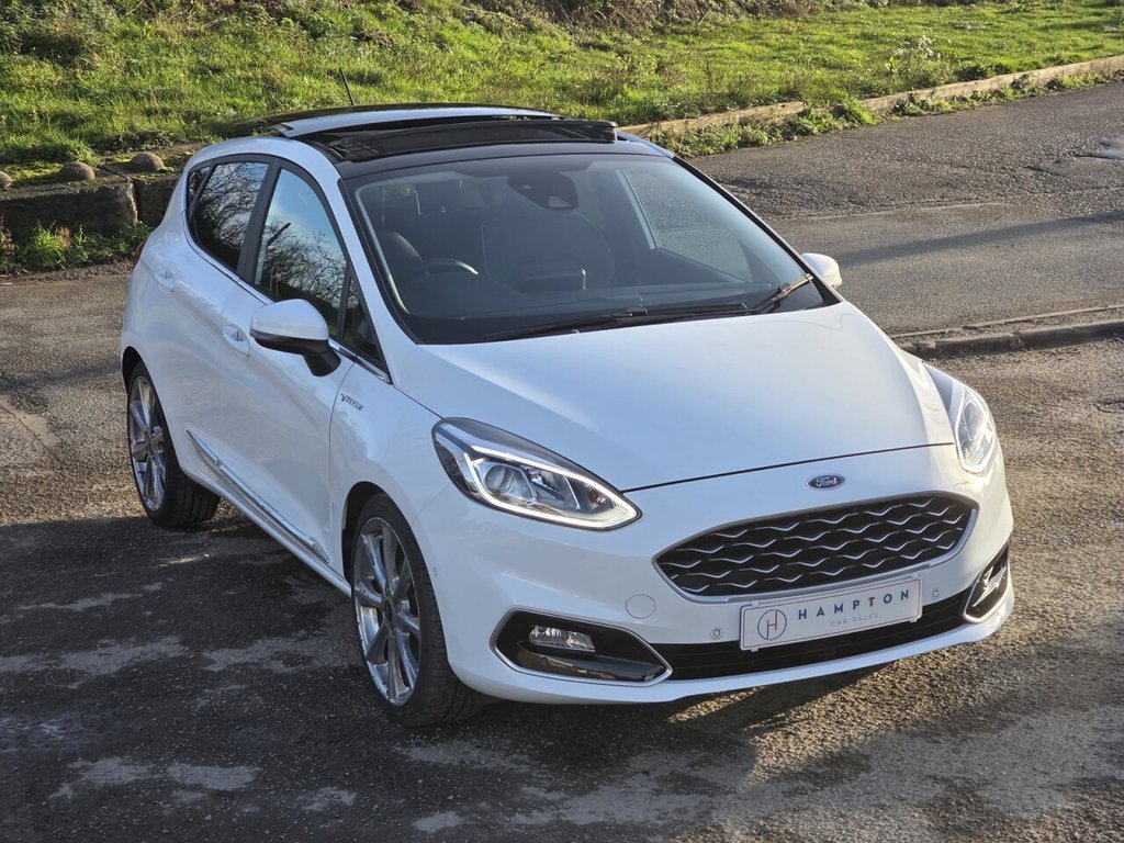 Used Ford Fiesta 2017 for sale - 76570199: Photo 3