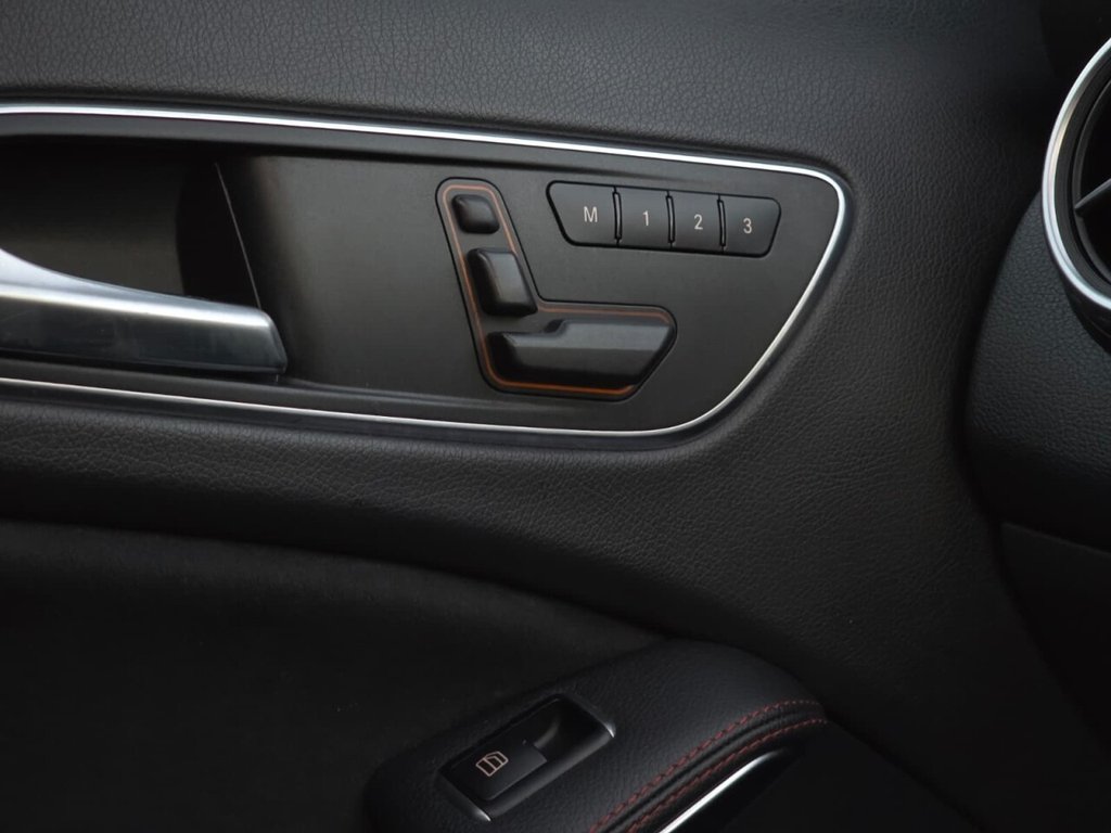 Used Mercedes-Benz GLA 2016 for sale - 76074002: Photo 36