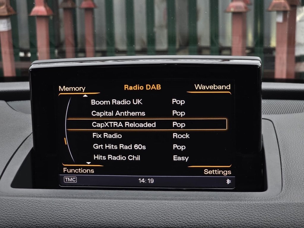 Used Audi RS Q3 2014 for sale - 77356667: Photo 34