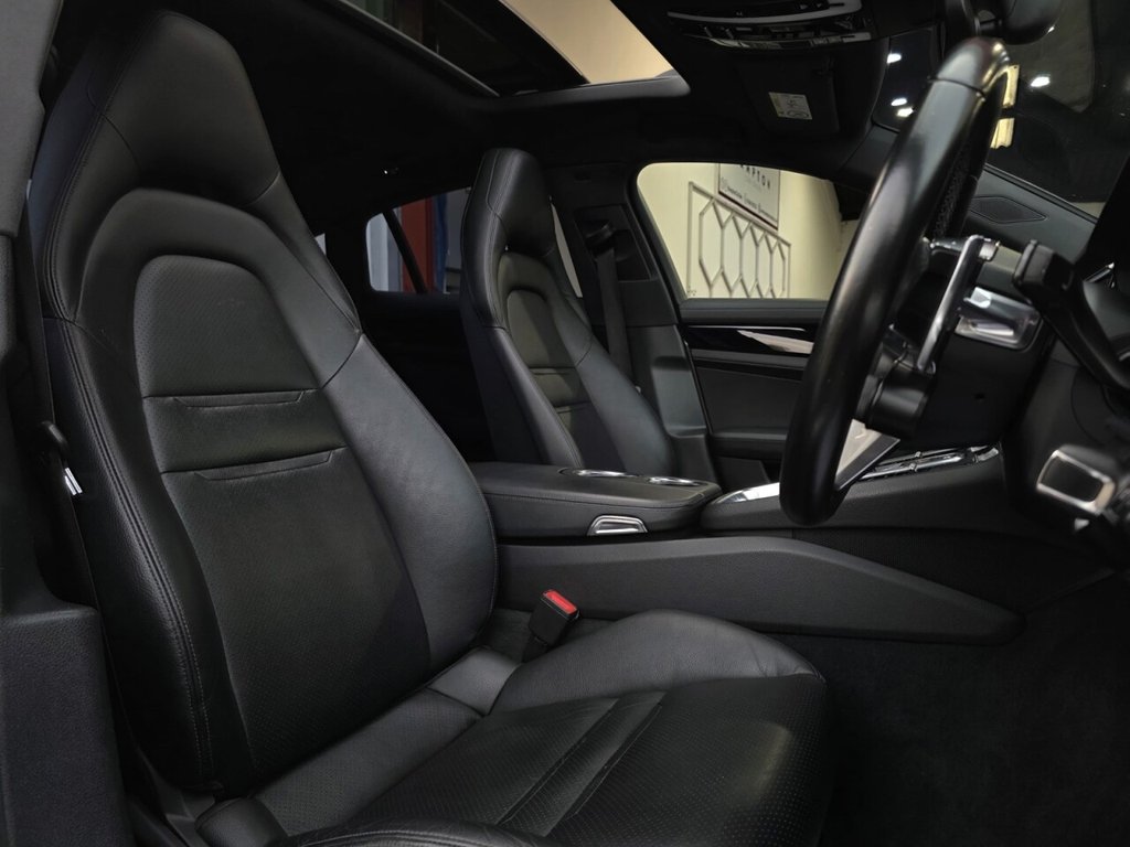 Used Porsche Panamera 2018 for sale - 76500986: Photo 10