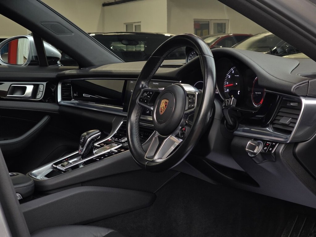 Used Porsche Panamera 2018 for sale - 76500986: Photo 20