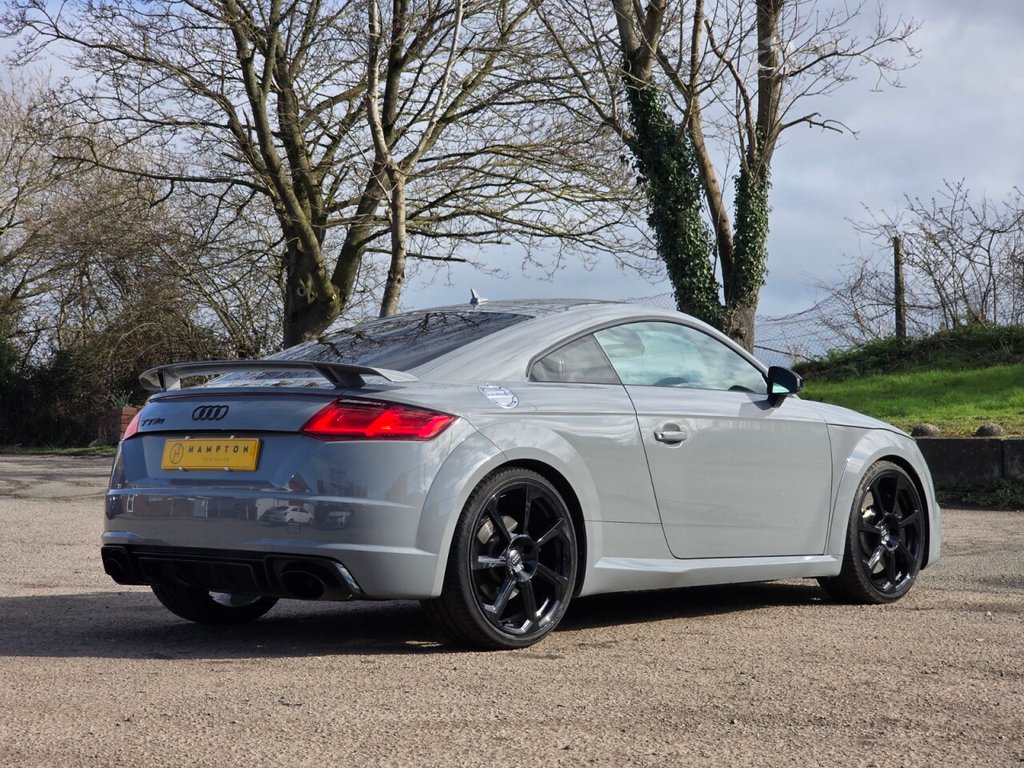Used Audi TT RS 2018 for sale - 77720302: Photo 10