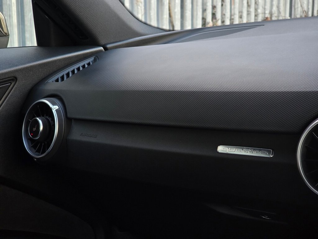 Used Audi TT RS 2018 for sale - 77720302: Photo 23