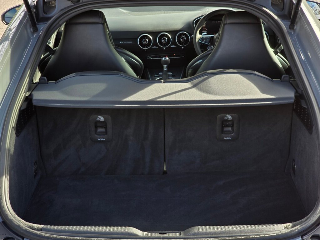 Used Audi TT RS 2018 for sale - 77720302: Photo 33