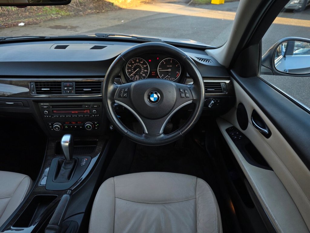 Used BMW 3 Series 2011 for sale - 77236610: Photo 16