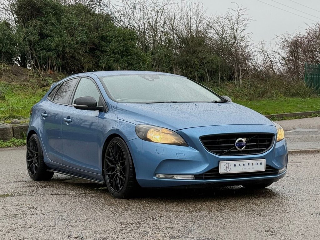 Used Volvo V40 2015 for sale - 76754554: Photo 36