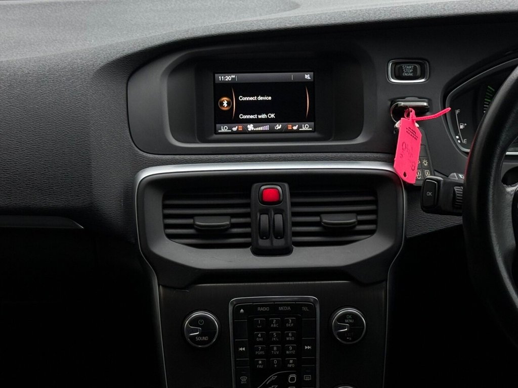 Used Volvo V40 2015 for sale - 76754554: Photo 38