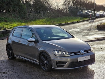 Used Volkswagen Golf 2016 for sale - 77236328: Photo