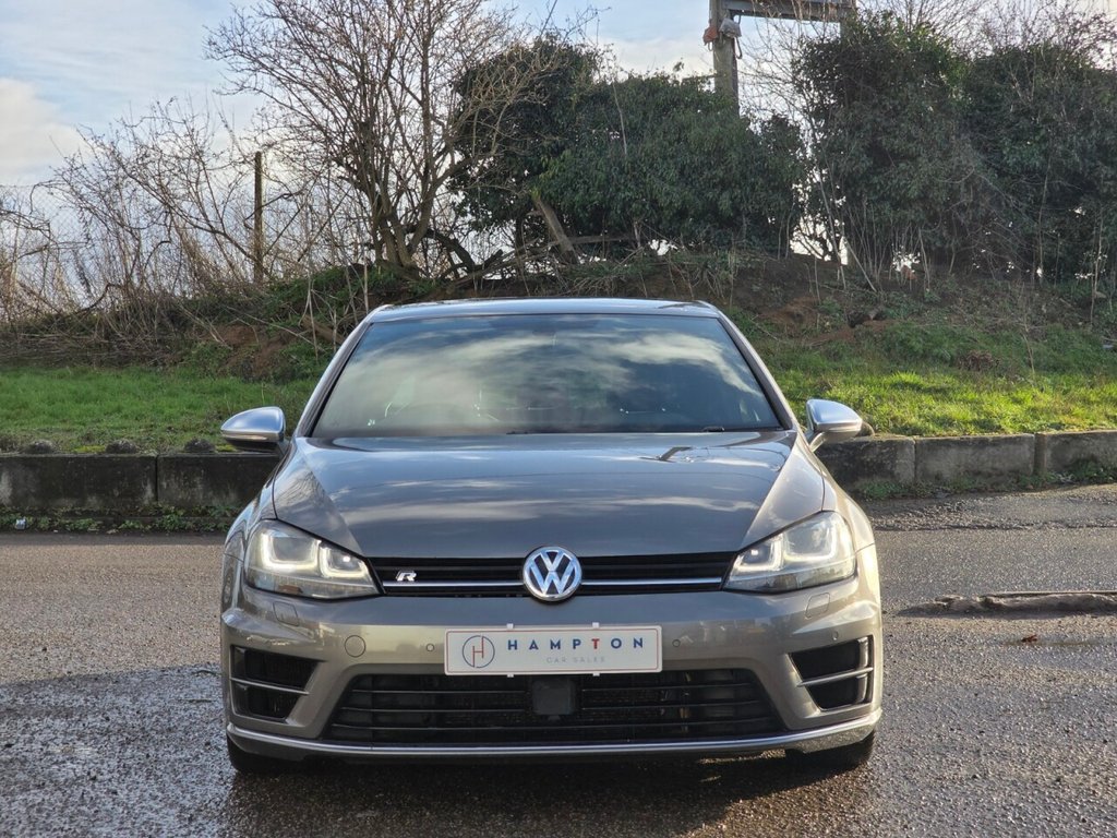 Used Volkswagen Golf 2016 for sale - 77236328: Photo 2
