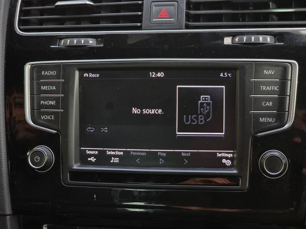 Used Volkswagen Golf 2016 for sale - 77236328: Photo 30