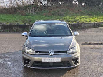 Used Volkswagen Golf 2016 for sale - 77236328: Photo
