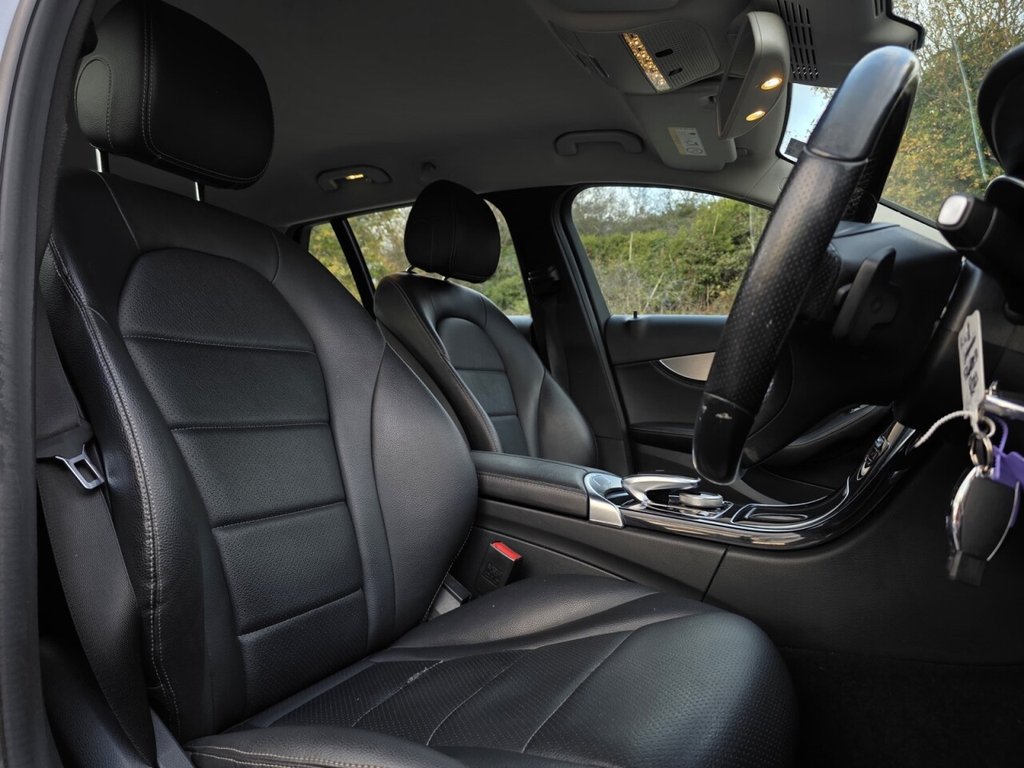 Used Mercedes-Benz C Class 2014 for sale - 76934786: Photo 10