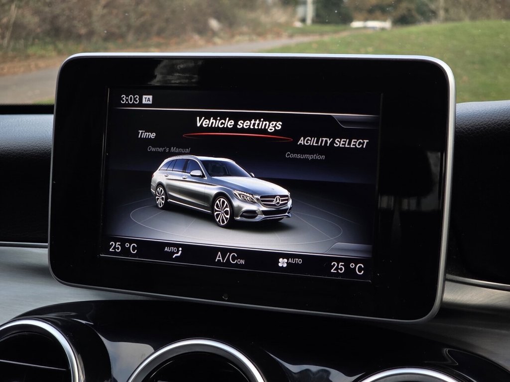 Used Mercedes-Benz C Class 2014 for sale - 76934786: Photo 38