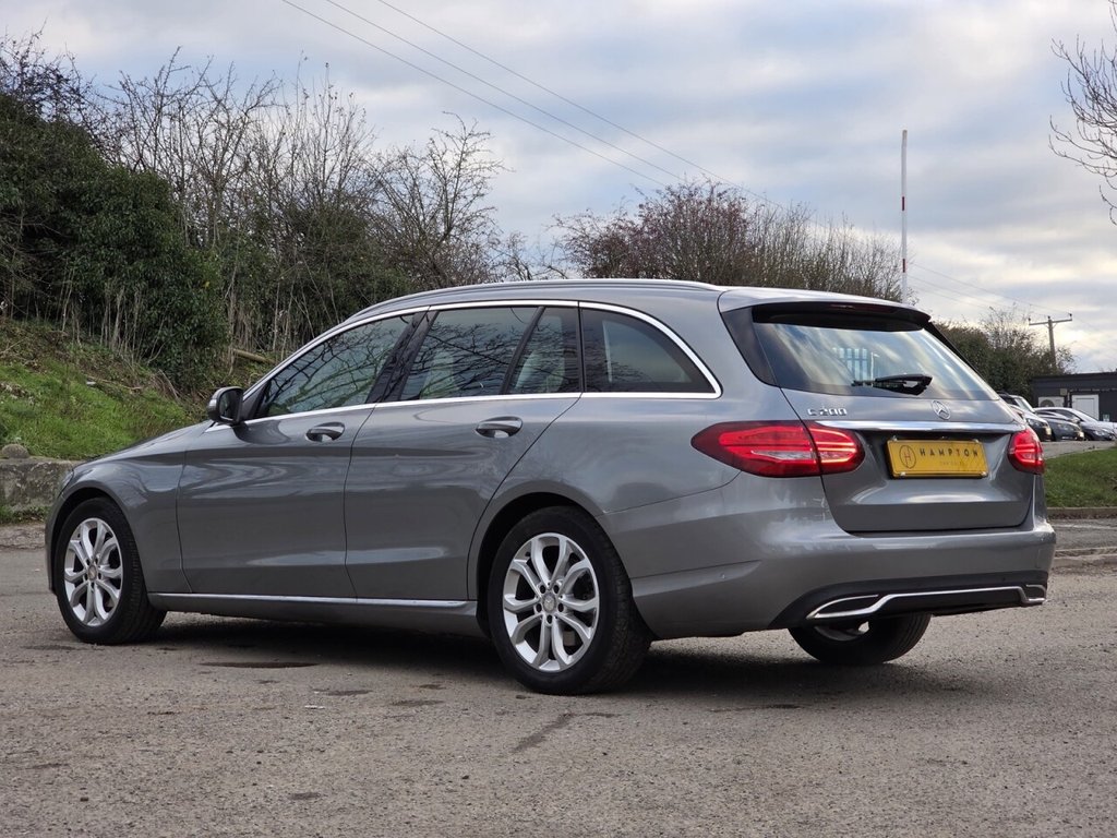 Used Mercedes-Benz C Class 2014 for sale - 76934786: Photo 6