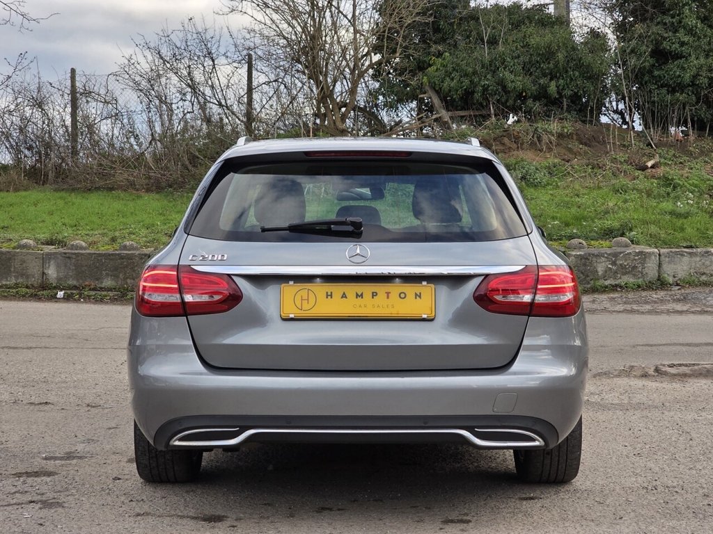 Used Mercedes-Benz C Class 2014 for sale - 76934786: Photo 7