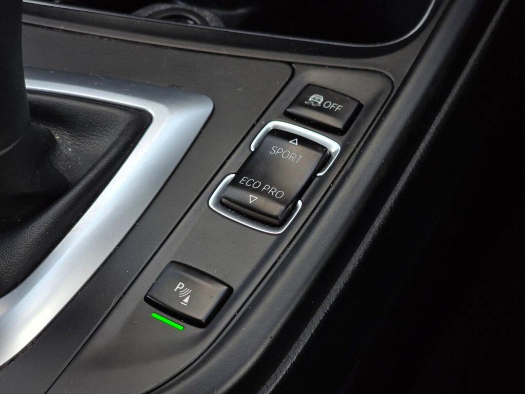 Used BMW 3 Series 2017 for sale - 77276597: Photo 24