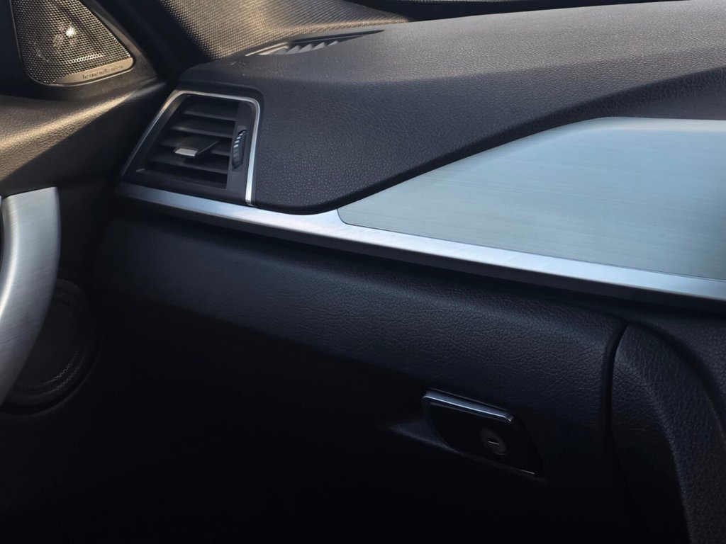 Used BMW 3 Series 2017 for sale - 77276597: Photo 26