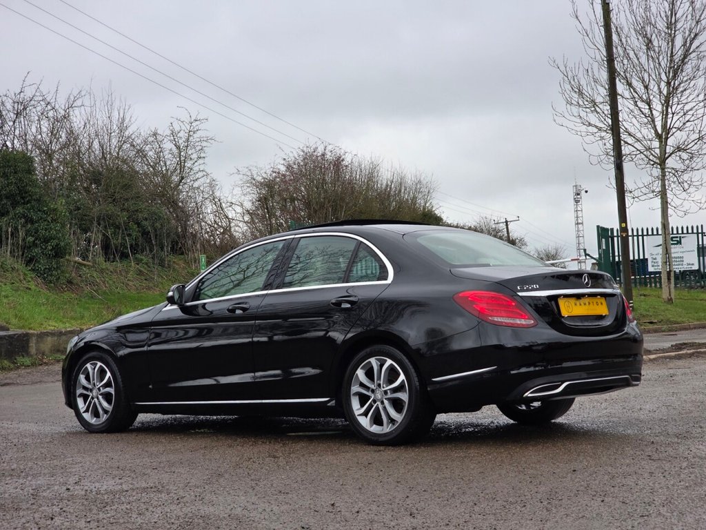 Used Mercedes-Benz C Class 2015 for sale - 77806335: Photo 6