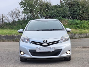 Used Toyota Yaris 2013 for sale - 78256139: Photo