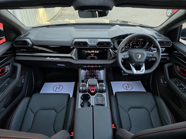 Used Lamborghini Urus 2025 for sale - 75163033: Photo 13